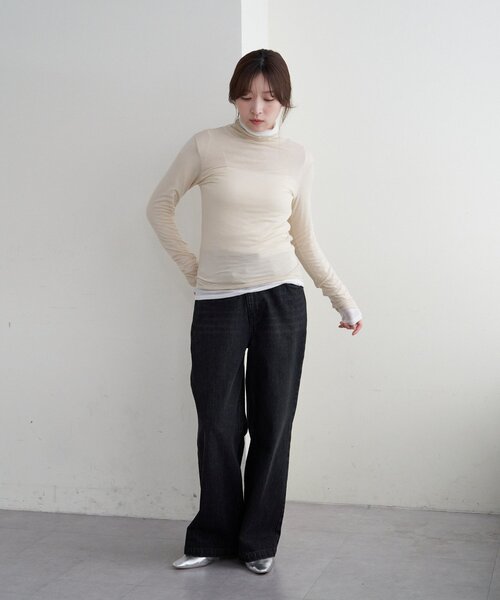 SHENERY（シーナリー）の「シアータートルプルオーバー（Tシャツ/カットソー・レディース・ベージュ/ブルー系その他/ピンク/ブラック/ベージュ系その他/オフホワイト・FREE）」の10枚目の写真