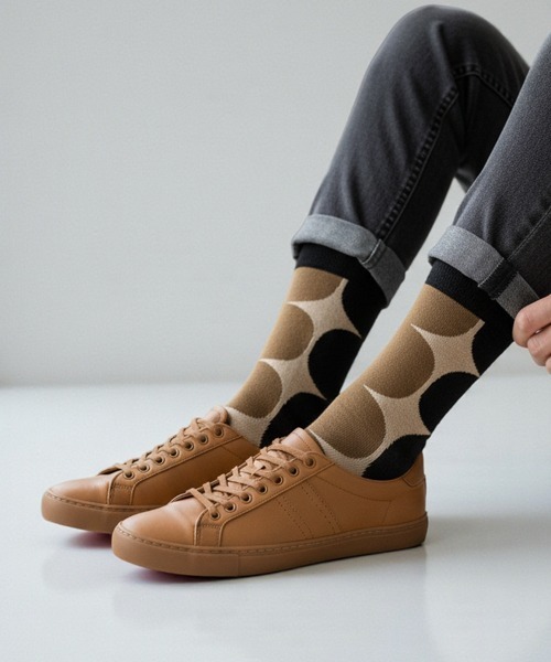 Fun & Daily（ファンアンドデイリー）の「F&D : レトロサークルソックス（ソックス/靴下・レディース・ネイビー/ブラック/グレー・FREE）」の2枚目の写真