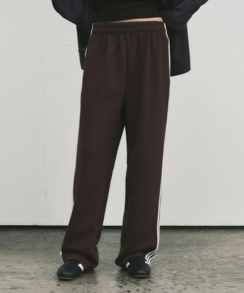 WEDNESDAYOASISFORWOMEN（ウェンズデー オアシス フォー ウーマン）の「W/ニュートロライン トラックパンツ_BROWN(W25-PT25)（スウェットパンツ・レディース・ブラウン・MEDIUM/LARGE）」の2枚目の写真