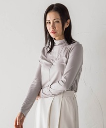 【WEB限定】吸湿発熱スムースストレッチタートルカットソー
