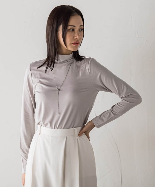 LAUTREAMONT(ロートレアモン)の「【WEB限定】吸湿発熱スムースストレッチタートルカットソー(Tシャツ/カットソー・レディース・ブラウン/ベージュ/ブラック/オフホワイト/ブルー/ライトブルー・9号/11号)」の16枚目の写真
