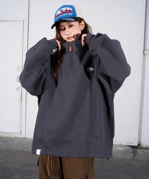 MASHIRO（マシロ）の「【MASHIRO】胸刺繍 ハーフジップオーバーサイズスエット ユニセックス 裏起毛(MA/EK127)（スウェット・レディース・ライトグレー/チャコールグレー・FREE）」の22枚目の写真
