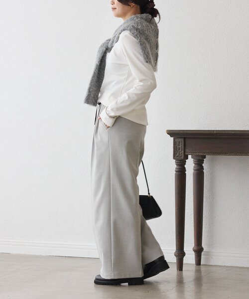 RIVE DROITE（リヴドロワ）の「【MYSELFbyRD（マイセルフバイリヴドロワ）】RELAX SLACKS（スラックス・レディース・ライトグレー/チャコールグレー・38/36）」の3枚目の写真