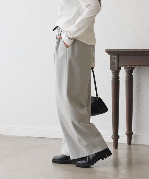 RIVE DROITE（リヴドロワ）の「【MYSELFbyRD（マイセルフバイリヴドロワ）】RELAX SLACKS（スラックス・レディース・ライトグレー/チャコールグレー・38/36）」の6枚目の写真