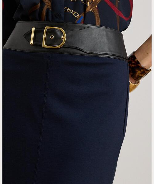 LAUREN RALPH LAUREN(ローレン ラルフ ローレン)の「バックルトリム ポンチ ペンシル ミディ スカート(スカート・レディース・ネイビー系1・2/0/00/4/6)」の4枚目の写真