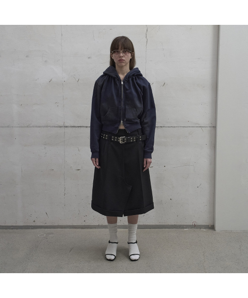 LCDC TM(エルシーディーシーティーエム)の「TAILORED ZIP FRONT SKIRT (BLACK)(スカート・レディース・ブラック・SMALL/MEDIUM)」の3枚目の写真