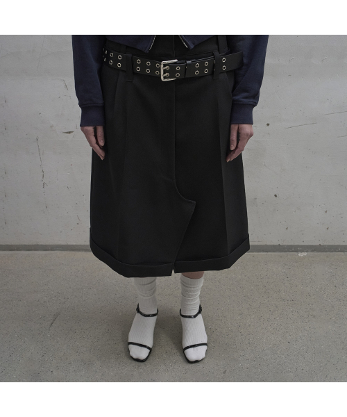 LCDC TM(エルシーディーシーティーエム)の「TAILORED ZIP FRONT SKIRT (BLACK)(スカート・レディース・ブラック・SMALL/MEDIUM)」の6枚目の写真