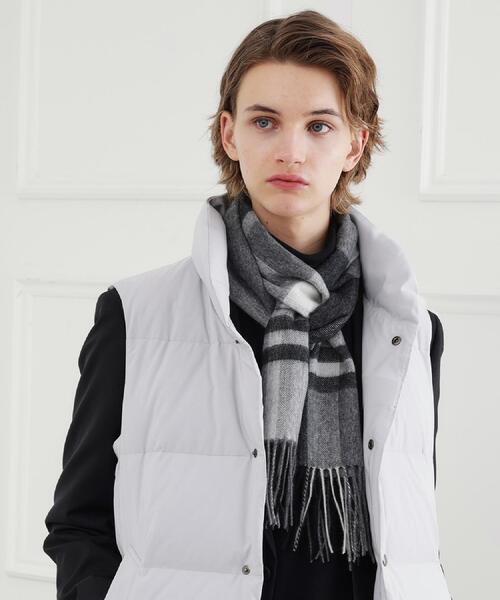 TAKEO KIKUCHI（タケオキクチ）の「チェックカシミヤマフラー（マフラー・メンズ・オレンジ系6/ネイビー系1/ワイン系1/ブラック系1/ブルー系6・00）」の8枚目の写真