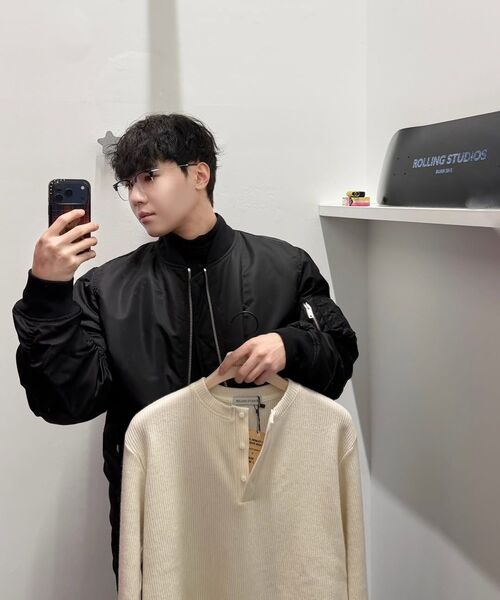 ROLLINGSTUDIOS(ローリングスタジオ)の「MA-1 BOMBER JACKET KHAKI(ブルゾン・メンズ・その他・SMALL/MEDIUM/LARGE/X-LARGE)」の6枚目の写真