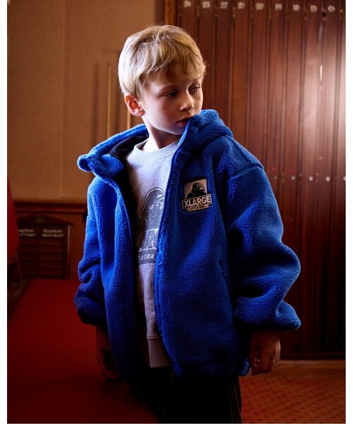 XLARGE KIDS(エクストララージキッズ)の「OGボアブルゾン(ブルゾン・キッズ・グレー/ブルー/ブラック・120cm/90cm/100cm/140cm/130cm/110cm)」の5枚目の写真