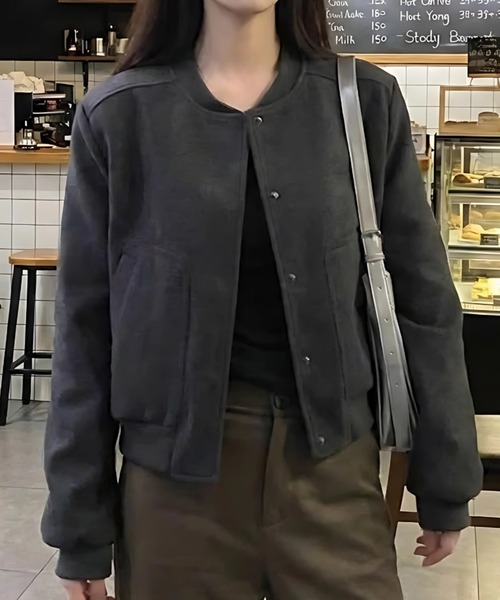 cammie（キャミー）の「スタジャン（スタジャン・レディース・ベージュ/ダークグレー・M/L）」の2枚目の写真