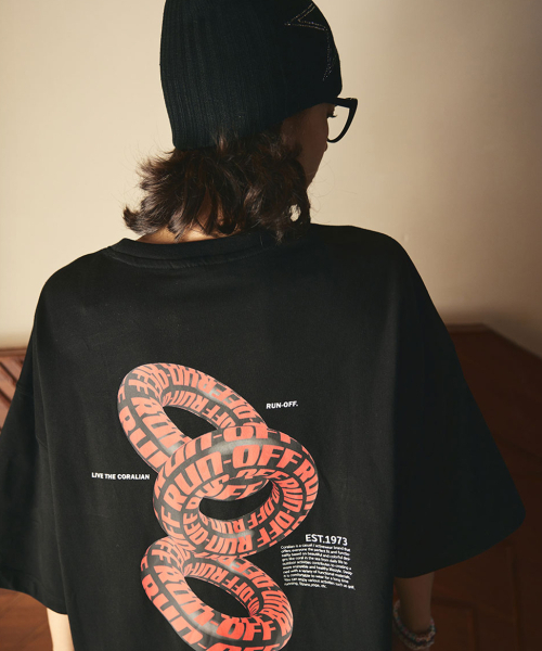 CORALIAN(コラリアン)の「イリプスアートワークコットンTシャツブラック(Tシャツ/カットソー・レディース・その他・M/L/2XL/XL)」の4枚目の写真