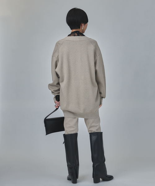 VERMEIL par iena(ヴェルメイユパーイエナ)の「コットンカシミヤ WジャガードVネックカーディガン(カーディガン/ボレロ・レディース・ネイビー/ライトグレー・FREE)」の10枚目の写真