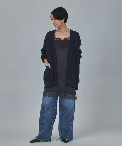 VERMEIL par iena(ヴェルメイユパーイエナ)の「コットンカシミヤ WジャガードVネックカーディガン(カーディガン/ボレロ・レディース・ネイビー/ライトグレー・FREE)」の19枚目の写真