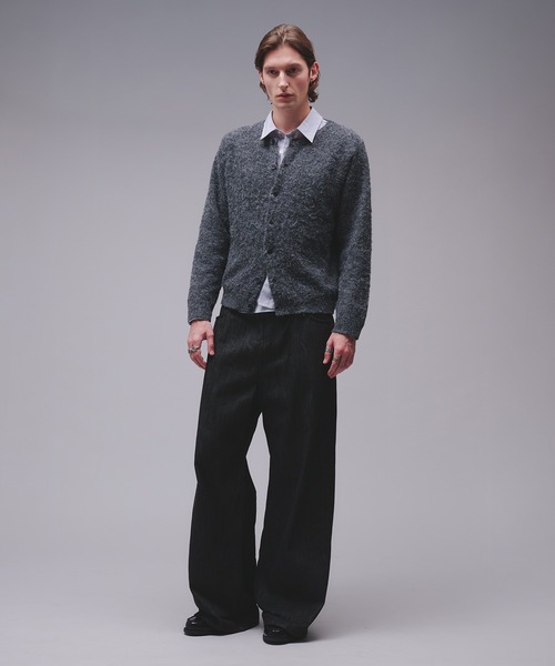 Regen Glanz(レーゲングランツ)の「Brushed mix crewneck knit cardigan / ブラッシュドミックスクルーネックニットカーディガン(カーディガン/ボレロ・メンズ・チャコールグレー/ワインレッド・SMALL/MEDIUM/LARGE)」の13枚目の写真