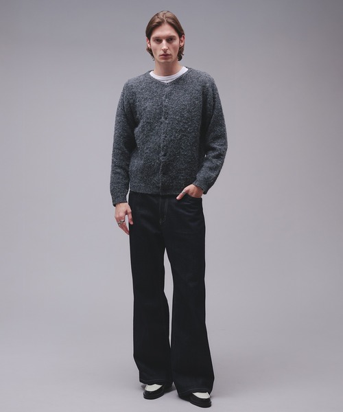 Regen Glanz(レーゲングランツ)の「Brushed mix crewneck knit cardigan / ブラッシュドミックスクルーネックニットカーディガン(カーディガン/ボレロ・メンズ・チャコールグレー/ワインレッド・SMALL/MEDIUM/LARGE)」の14枚目の写真