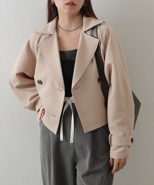 COLONY 2139（コロニートゥーワンスリーナイン）の「ショートトレンチコート（トレンチコート・レディース・ネイビー/ベージュ/ライトベージュ・FREE）」の4枚目の写真