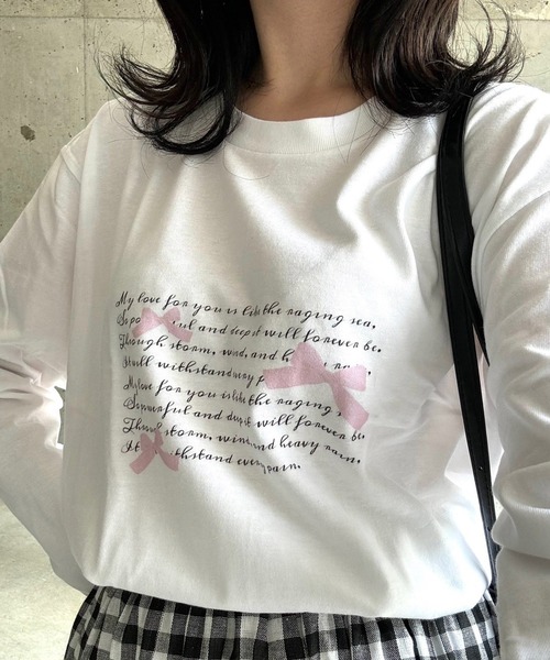 etta(エタ)の「グラフィックリボンプリントロンT/長袖Tシャツ(Tシャツ/カットソー・レディース・ホワイト・MEDIUM/LARGE)」の1枚目の写真