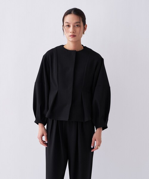 cloenc（クロエンス）の「【セットアップ／オケージョン／手洗い可】フォルムジャケット（ブルゾン・レディース・ブラック/ネイビー/オフホワイト・01/02/03）」の8枚目の写真