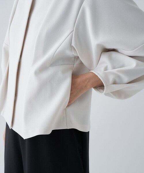 cloenc（クロエンス）の「【セットアップ／オケージョン／手洗い可】フォルムジャケット（ブルゾン・レディース・ブラック/ネイビー/オフホワイト・01/02/03）」の14枚目の写真