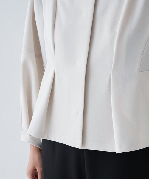 cloenc（クロエンス）の「【セットアップ／オケージョン／手洗い可】フォルムジャケット（ブルゾン・レディース・ブラック/ネイビー/オフホワイト・01/02/03）」の16枚目の写真