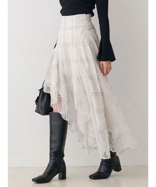 MERCURYDUO（マーキュリーデュオ）の「アシメヘムラッフルフレアスカート（スカート・レディース・ネイビー/オフホワイト・SMALL/MEDIUM）」の19枚目の写真