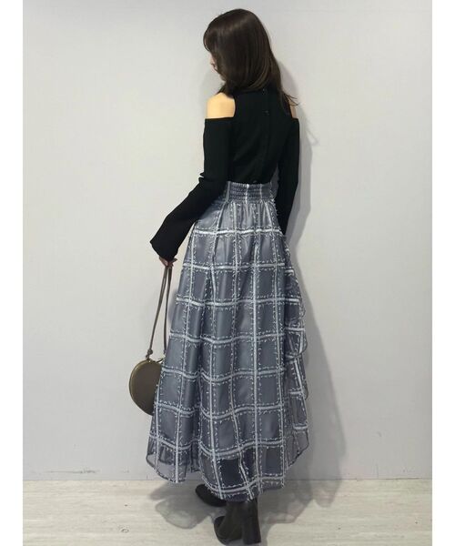 MERCURYDUO(マーキュリーデュオ)の「アシメヘムラッフルフレアスカート(スカート・レディース・ネイビー/オフホワイト・SMALL/MEDIUM)」の10枚目の写真