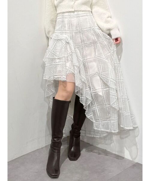 MERCURYDUO（マーキュリーデュオ）の「アシメヘムラッフルフレアスカート（スカート・レディース・ネイビー/オフホワイト・SMALL/MEDIUM）」の5枚目の写真