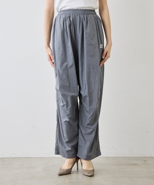 UMBRO(アンブロ)の「【umbro×Whim Gazette】 トラックパンツ(その他パンツ・レディース・ベージュ/グレー・FREE)」の19枚目の写真