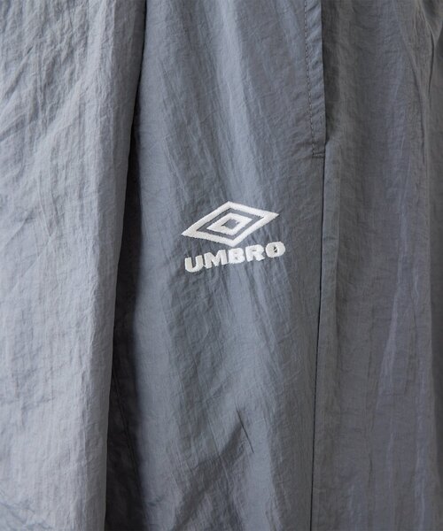 UMBRO(アンブロ)の「【umbro×Whim Gazette】 トラックパンツ(その他パンツ・レディース・ベージュ/グレー・FREE)」の13枚目の写真
