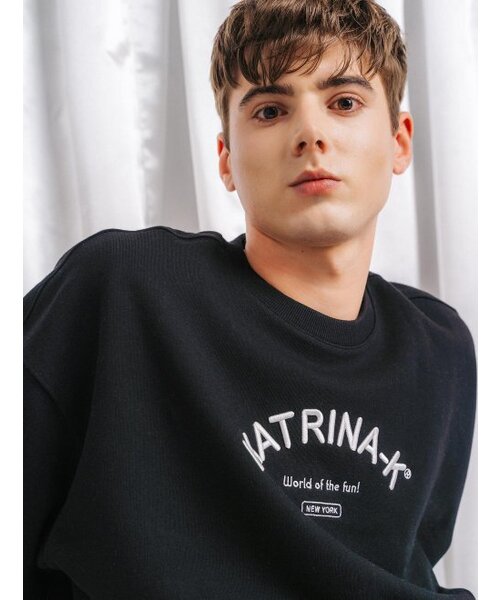 KATRINA K（カトリーナケイ）の「ユニセックススタンダード立体ロゴマンツーマンTシャツジョガーパンツセットアップセット - ブラック＆ホワイト logo（スウェット・レディース・その他・FREE）」の4枚目の写真