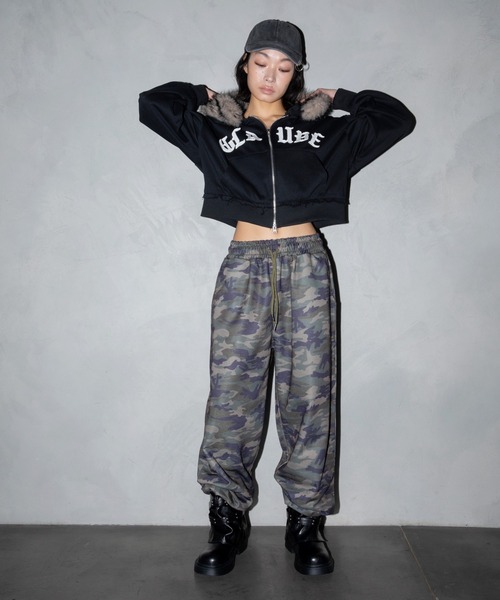 3.3 Field Trip (3.3フィールドトリップ)の「【セットアップ着用可能】3.3 Field Trip/バックワッペンスウェットパンツ(スウェットパンツ・レディース・ブラック/グリーン系カモフラージュ/レッド/グレー系カモフラージュ/グレー/ネイビー・FREE)」の7枚目の写真