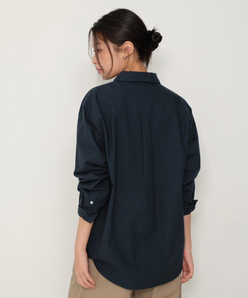MUSINSA STANDARD WOMAN（ムシンサスタンダードウーマン）の「ウィメンズリラックスドオックスフォードシャツ[ネイビー]（シャツ/ブラウス・レディース・その他・X-SMALL/MEDIUM/LARGE/SMALL）」の3枚目の写真