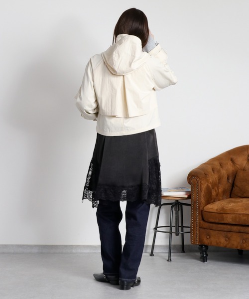 cepo（セポ）の「〈2way〉フーディーショートトレンチコート（トレンチコート・レディース・オフホワイト/ベージュ・M）」の10枚目の写真