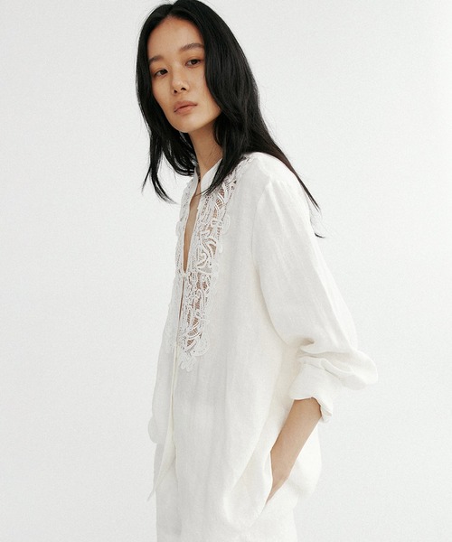 Bie(ビエ)の「リネンレースカラーブラウス(シャツ/ブラウス・レディース・ホワイト・S/M)」の3枚目の写真