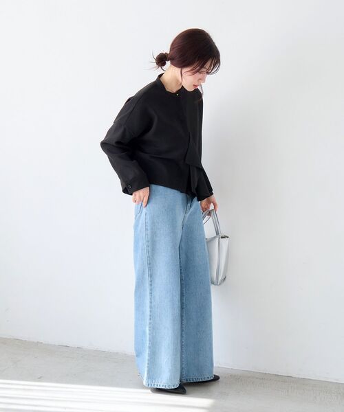 le.coeur blanc(ルクールブラン)の「《WEB限定アイテム》アシメフリルブラウスブルゾン(ブルゾン・レディース・ベージュ/ブラック・38)」の14枚目の写真