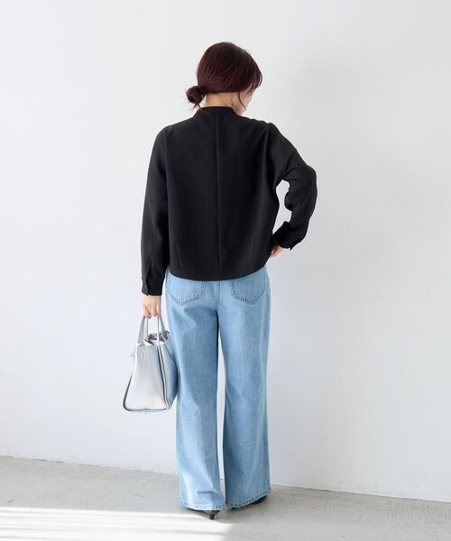 le.coeur blanc(ルクールブラン)の「《WEB限定アイテム》アシメフリルブラウスブルゾン(ブルゾン・レディース・ベージュ/ブラック・38)」の16枚目の写真