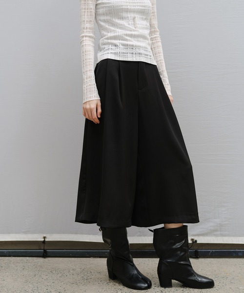 tageechita(タジチタ)の「【tageechita】クロップド ワイドキュロットパンツ(スラックス・レディース・ブラック・L/M/S)」の8枚目の写真