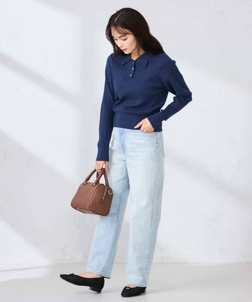 a.v.v（アーヴェヴェ）の「ワイドリブポロニット（ニット/セーター・レディース・ネイビー/クリーム・39）」の3枚目の写真