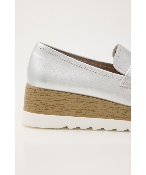 STACCATO（スタッカート）の「ｵｰﾘﾝﾍﾞﾙﾄﾌﾟﾗｯﾄﾌｫｰﾑ（ローファー・レディース・ブラック/シルバー・22.5cm/23.0cm/23.5cm/24.0cm/24.5cm）」の17枚目の写真