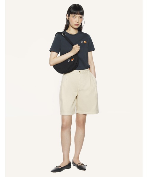 Maison Kitsune(メゾンキツネ)の「DOUBLE FOX HEAD REGULAR TEE-SHIRT(Tシャツ/カットソー・レディース・ホワイト系その他/ブラック/スモークピンク・M/XS/XL/S/L)」の11枚目の写真