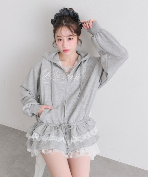 OLIVE des OLIVE（オリーブデオリーブ）の「裾フリルZIPパーカー（パーカー・レディース・ピンク/ブラック/オフホワイト/トップグレー・FREE）」の3枚目の写真