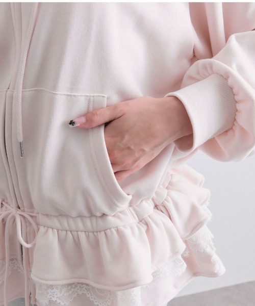 OLIVE des OLIVE（オリーブデオリーブ）の「裾フリルZIPパーカー（パーカー・レディース・ピンク/ブラック/オフホワイト/トップグレー・FREE）」の12枚目の写真