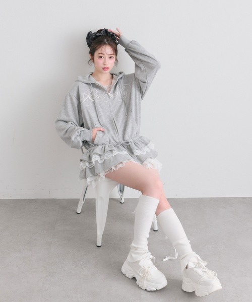 OLIVE des OLIVE（オリーブデオリーブ）の「裾フリルZIPパーカー（パーカー・レディース・ピンク/ブラック/オフホワイト/トップグレー・FREE）」の14枚目の写真