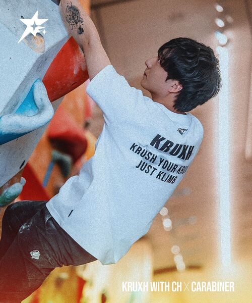 KRUXH(クルクス)の「スローガン スター セミオーバーフィット 半袖Tシャツ ブラック(Tシャツ/カットソー・レディース・その他・1/2/3)」の7枚目の写真