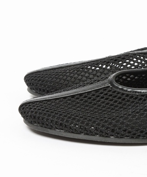 BAYFLOW(ベイフロー)の「フレフィットメッシュパンプス(パンプス・レディース・ブラック/アイボリー・LARGE/MEDIUM)」の17枚目の写真