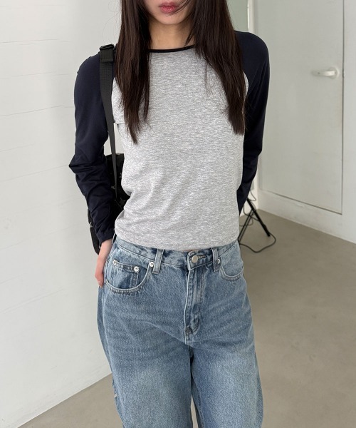 4INT.(フォイント)の「バイカラー ラグランスリーブ 長袖 Tシャツ(Tシャツ/カットソー・レディース・ブラック/レッド/ブラウン/ネイビー・FREE)」の14枚目の写真