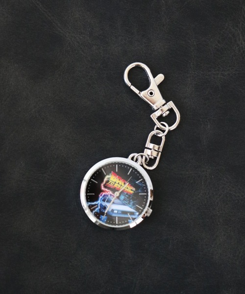 SiNCERE(シンシア)の「〈Back to the Future/バックトゥーザフューチャー〉ノーマルKCウォッチG BTF002(チャーム・レディース・その他1/シルバー×ブラック/ホワイト×シルバー/その他2・ONE SIZE)」の4枚目の写真