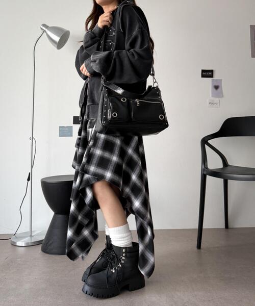 WEGO(ウィゴー)の「WEGO/【26年春新作】BIGハトメ2wayショルダー(ショルダーバッグ・レディース・ブラック系その他/ブラック/ワイン/ライトグレー/ホワイト/キャメル・FREE)」の12枚目の写真