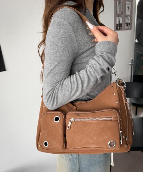 WEGO(ウィゴー)の「WEGO/【26年春新作】BIGハトメ2wayショルダー(ショルダーバッグ・レディース・ブラック系その他/ブラック/ワイン/ライトグレー/ホワイト/キャメル・FREE)」の16枚目の写真